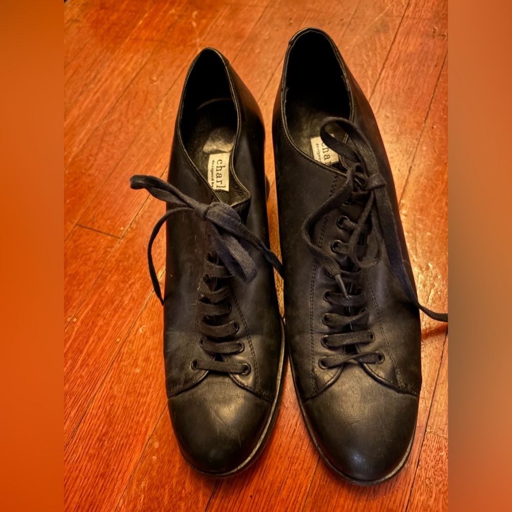 Charles David Black Leather Derby Oxfords